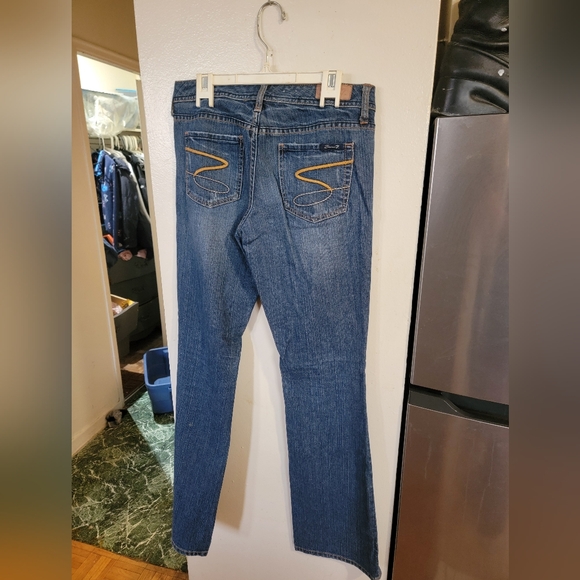 7 for All Mankind Regular Rise Flare Jeans - Picture 5 of 7